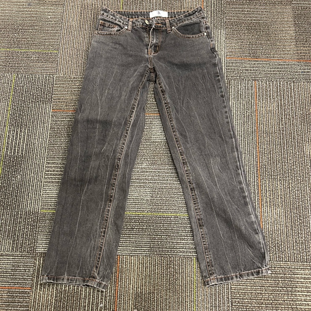 Women's Straight Leg Jeans - Gray